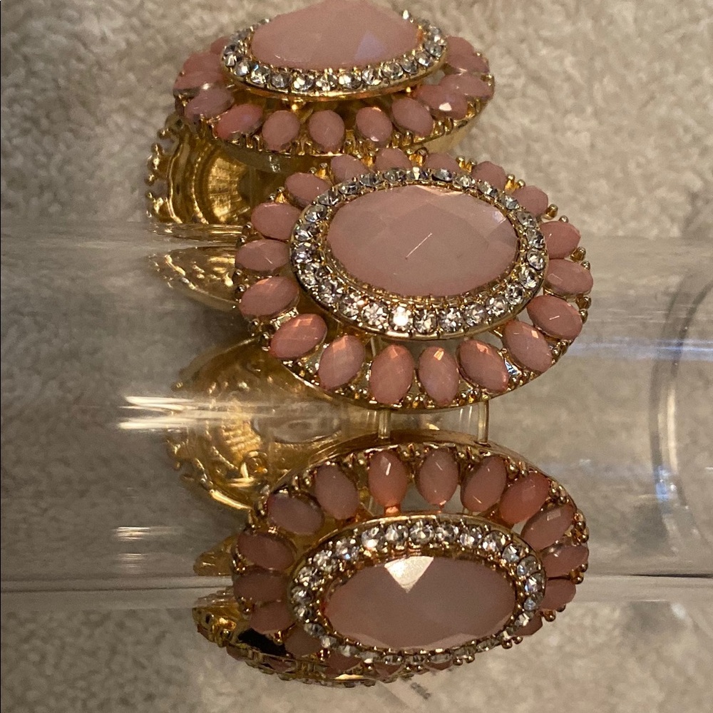 Pink Rose and Gold Stretchy bracelet